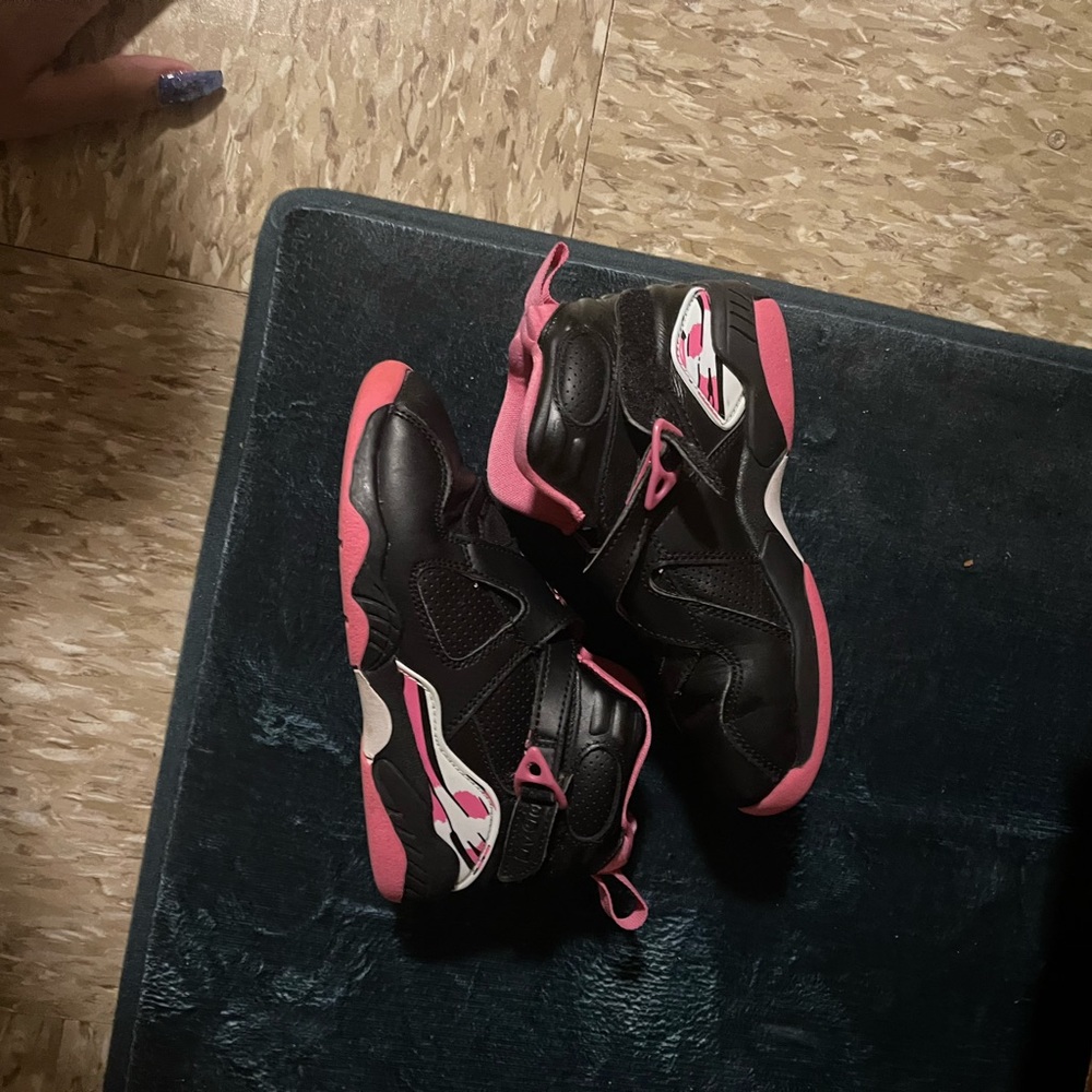 Grade school Jordans black and pink size 11c